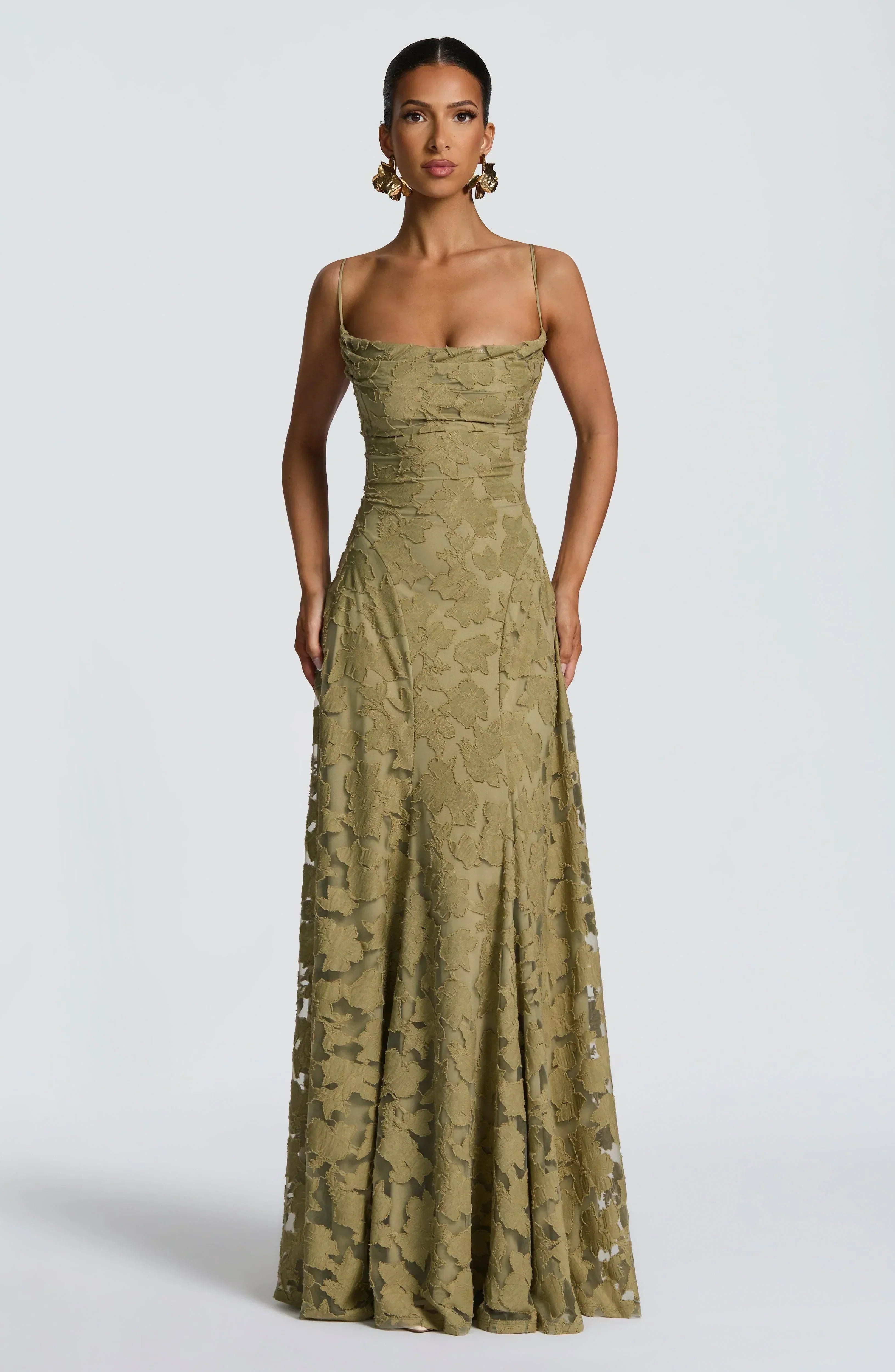 Élodie™ – Élégance fluide pour toutes les occasions